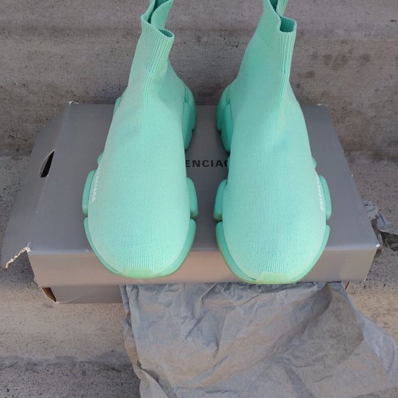 Size 9 - Balenciaga Speed 2.0 Transparent Sole - Green - Picture 1 of 9